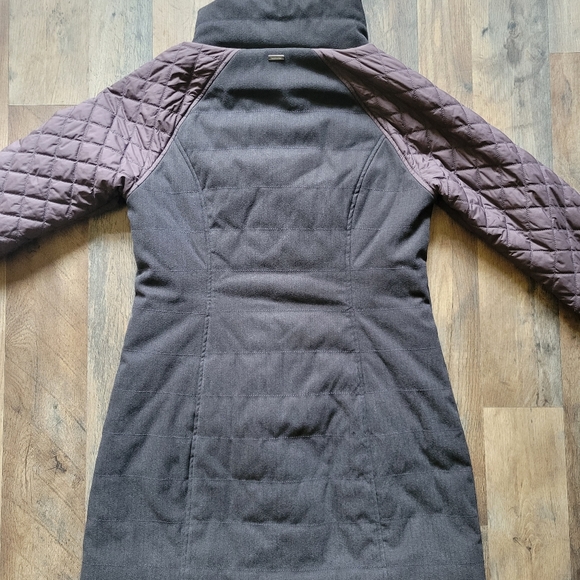 prAna Gray and Purple Quilted Sleeve Coat Size Medium - Picture 3 of 11